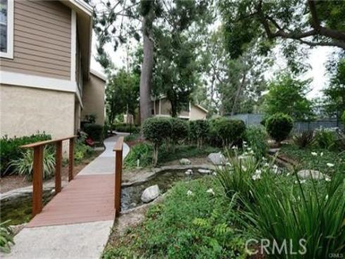 196 Pineview , Irvine, CA