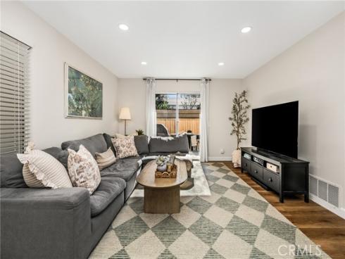 92 Echo Run, Irvine, CA