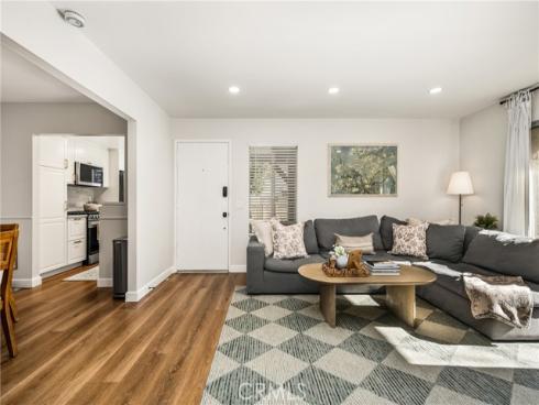 92 Echo Run, Irvine, CA