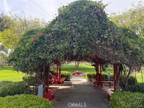 92 Echo Run, Irvine, CA