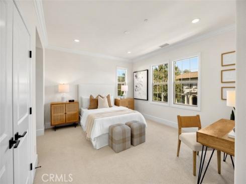 77  Clifford  , Irvine, CA