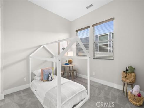 217  Cultivate  , Irvine, CA