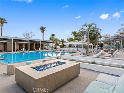 217  Cultivate  , Irvine, CA