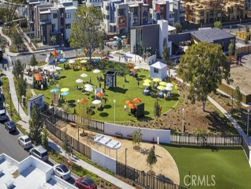 217  Cultivate  , Irvine, CA