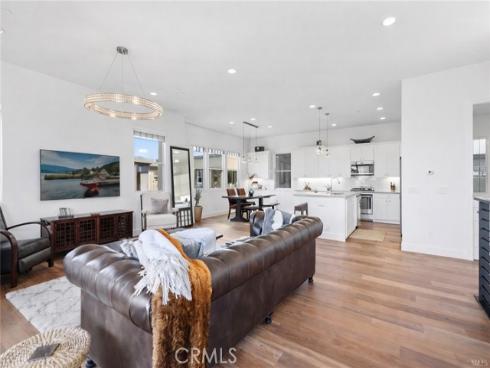 251  Follyhatch  , Irvine, CA