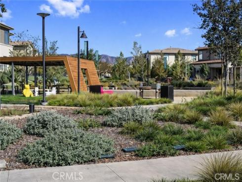 251  Follyhatch  , Irvine, CA