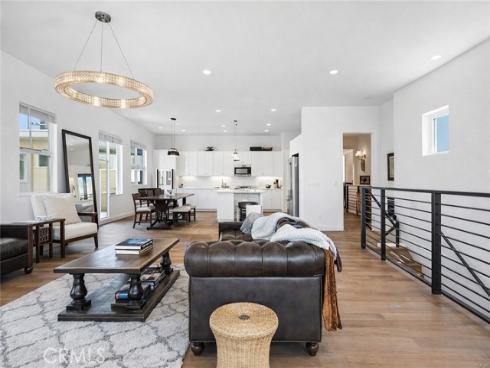 251  Follyhatch  , Irvine, CA