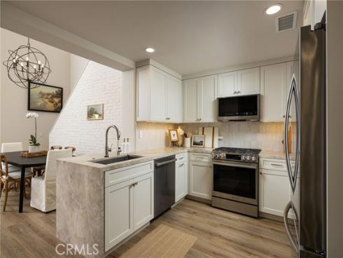 215  Lonetree  , Irvine, CA