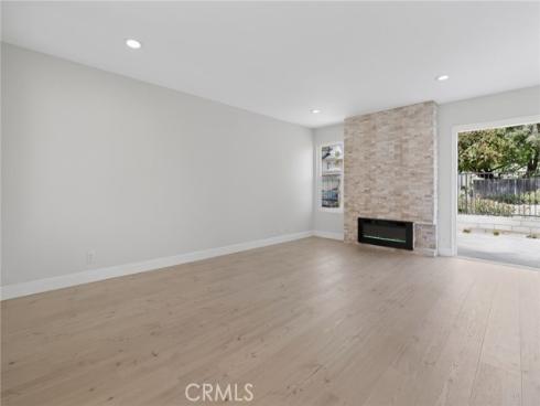 12  Foxglove  , Irvine, CA