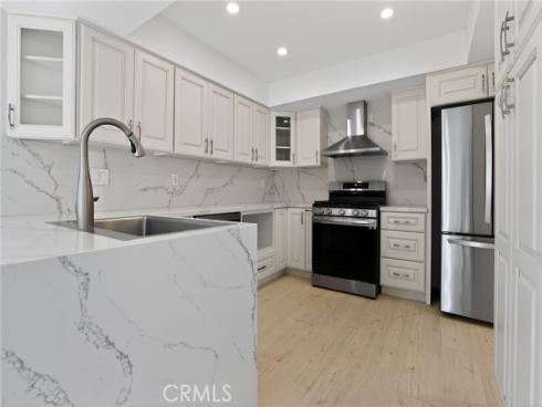 12  Foxglove  , Irvine, CA