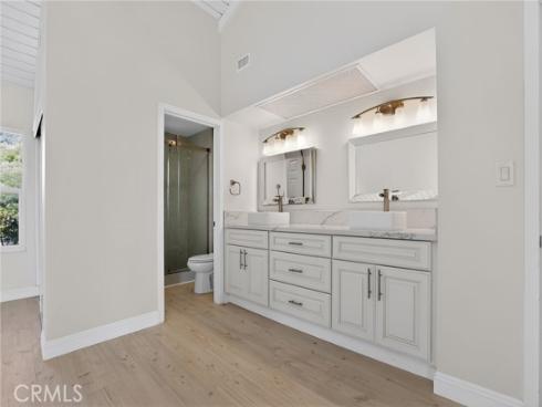 12  Foxglove  , Irvine, CA