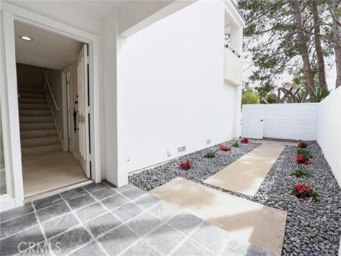 12  Foxglove  , Irvine, CA