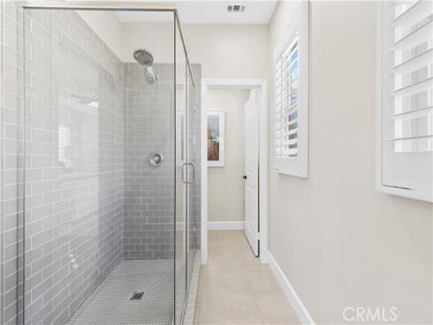 129  Pathway  , Irvine, CA