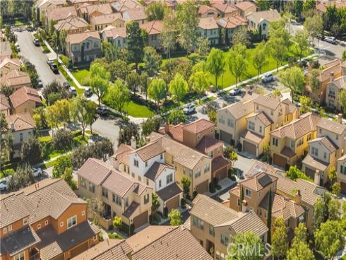 129  Pathway  , Irvine, CA