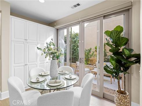 129  Pathway  , Irvine, CA