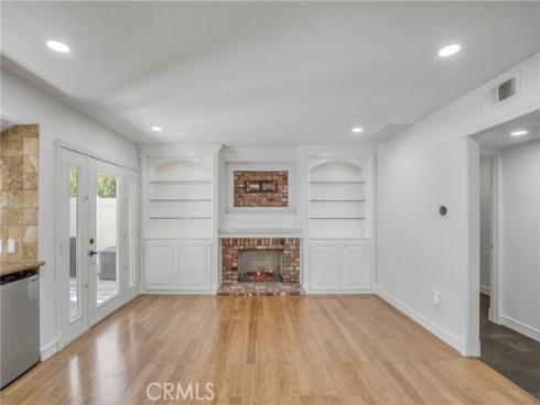 36  Bloomdale  , Irvine, CA