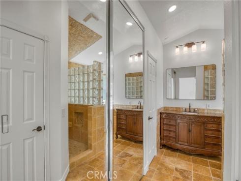 36  Bloomdale  , Irvine, CA