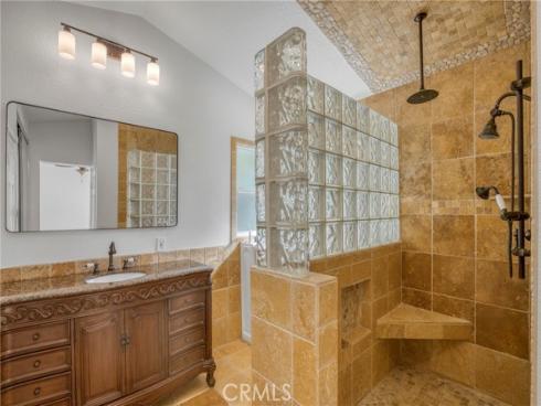 36  Bloomdale  , Irvine, CA