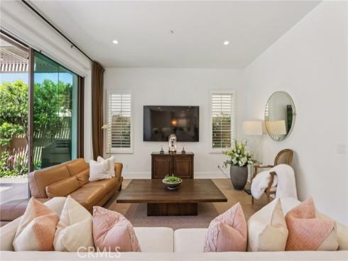 103  Villa Ridge  , Irvine, CA