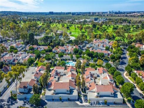 20  Navarre  134 , Irvine, CA