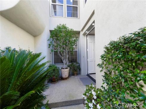 28  Brigmore Aisle  , Irvine, CA