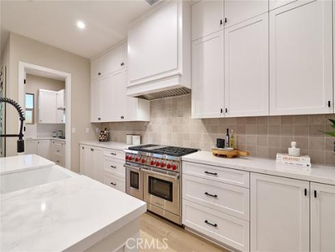 113  Oakstone  , Irvine, CA