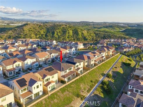 113  Oakstone  , Irvine, CA