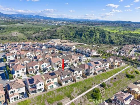 113  Oakstone  , Irvine, CA