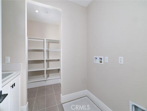 113  Oakstone  , Irvine, CA