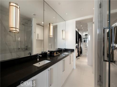 8085  Scholarship  , Irvine, CA