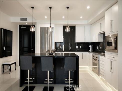 8085  Scholarship  , Irvine, CA