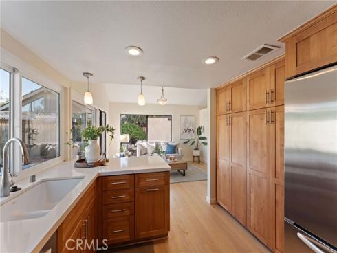 1  Holly  , Irvine, CA