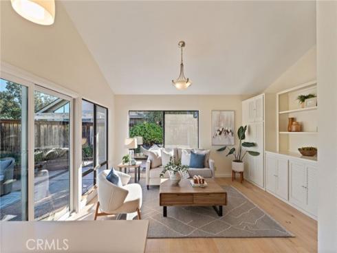 1  Holly  , Irvine, CA