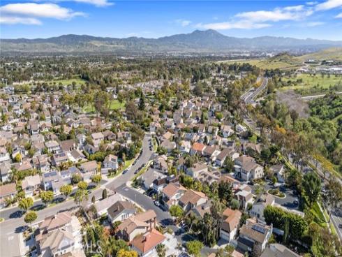 1  Holly  , Irvine, CA