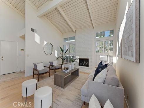 1  Holly  , Irvine, CA