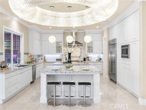 123  Calderon  , Irvine, CA