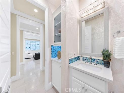 123  Calderon  , Irvine, CA