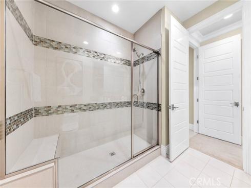 123  Calderon  , Irvine, CA