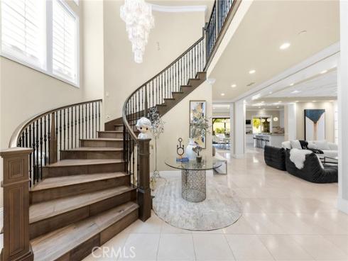 123  Calderon  , Irvine, CA