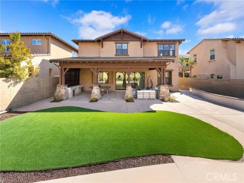 123  Calderon  , Irvine, CA