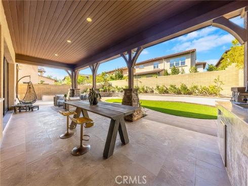 123  Calderon  , Irvine, CA