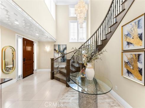 123  Calderon  , Irvine, CA