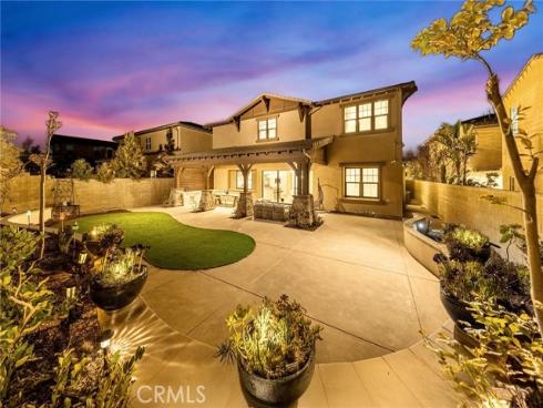 123  Calderon  , Irvine, CA