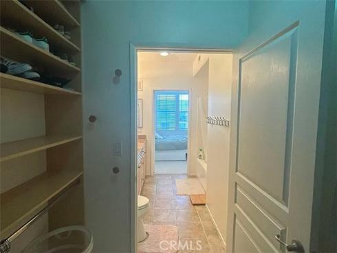 3400  Watermarke  , Irvine, CA