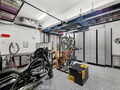 131  Spiral  , Irvine, CA