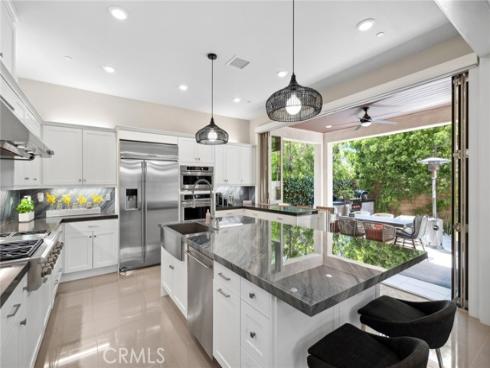 131  Spiral  , Irvine, CA