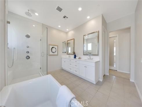 104  Sculpture  , Irvine, CA