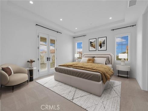 115  Della  , Irvine, CA