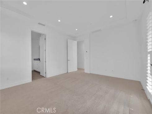 115  Della  , Irvine, CA