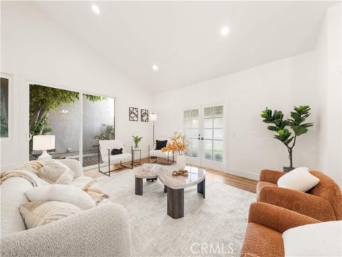 17 Blazing Star , Irvine, CA